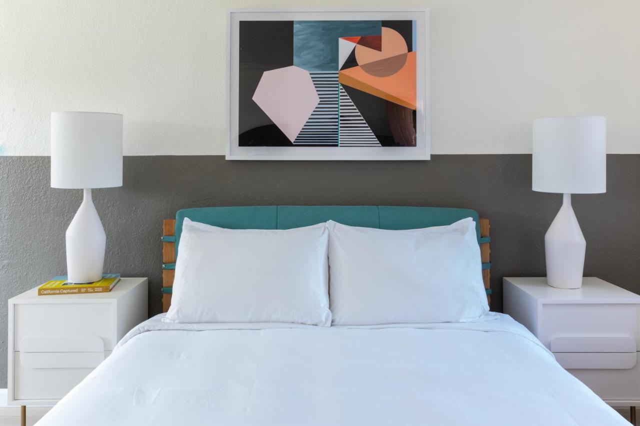 Signature Inn Oakland Zewnętrze zdjęcie