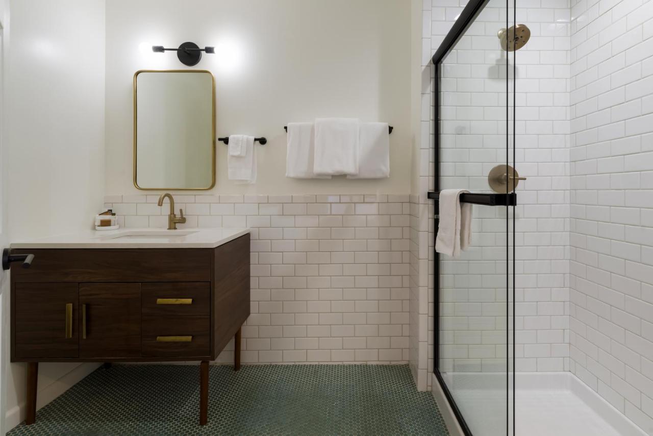 Signature Inn Oakland Zewnętrze zdjęcie