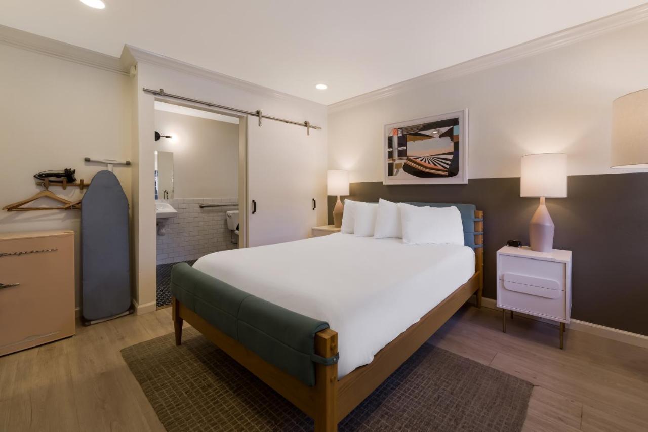 Signature Inn Oakland Zewnętrze zdjęcie