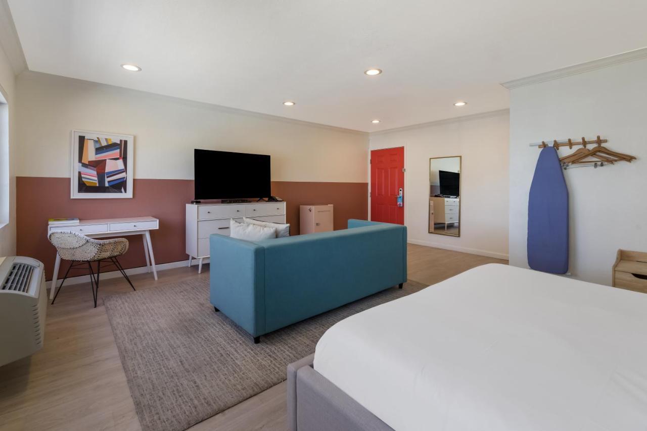Signature Inn Oakland Zewnętrze zdjęcie