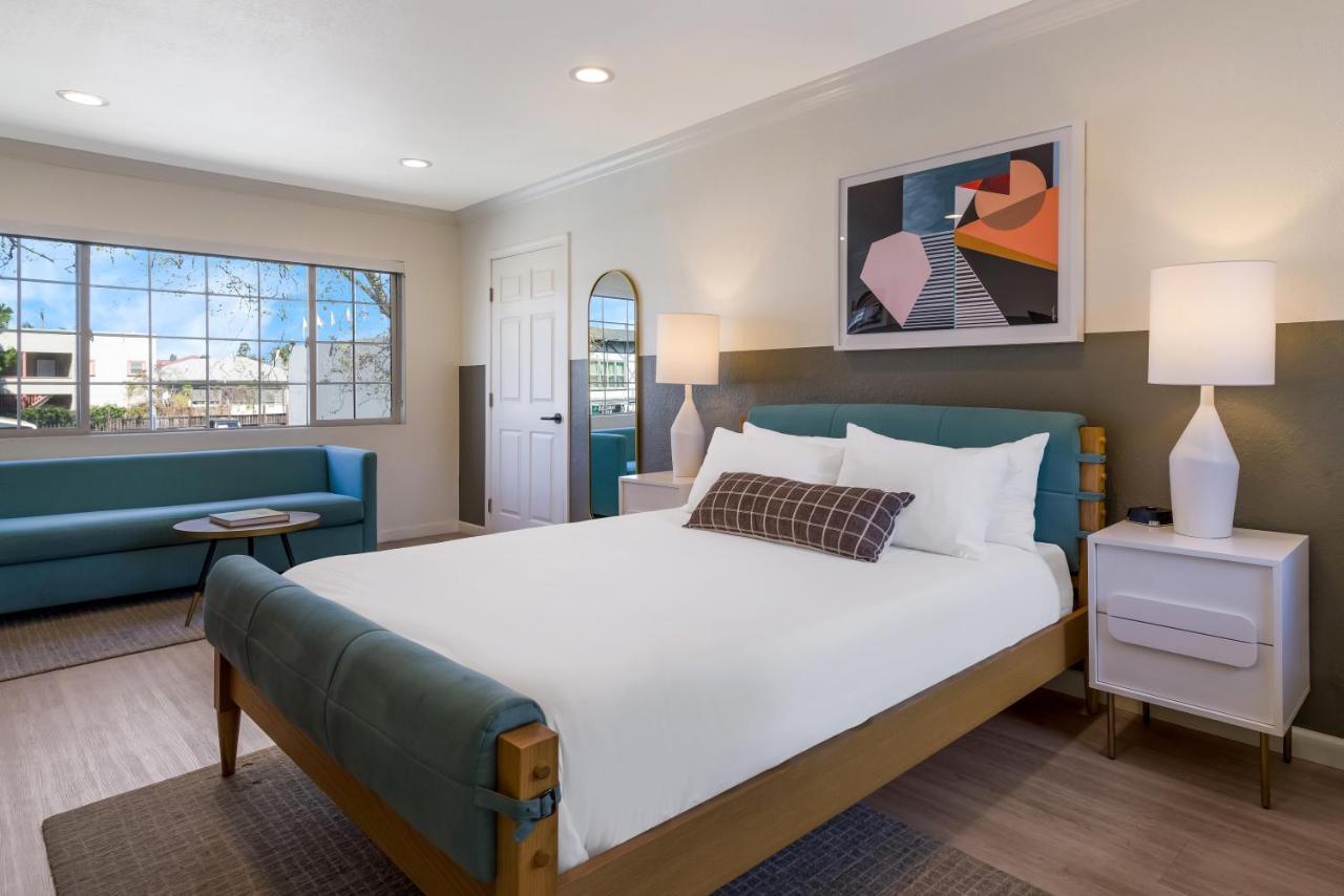 Signature Inn Oakland Zewnętrze zdjęcie