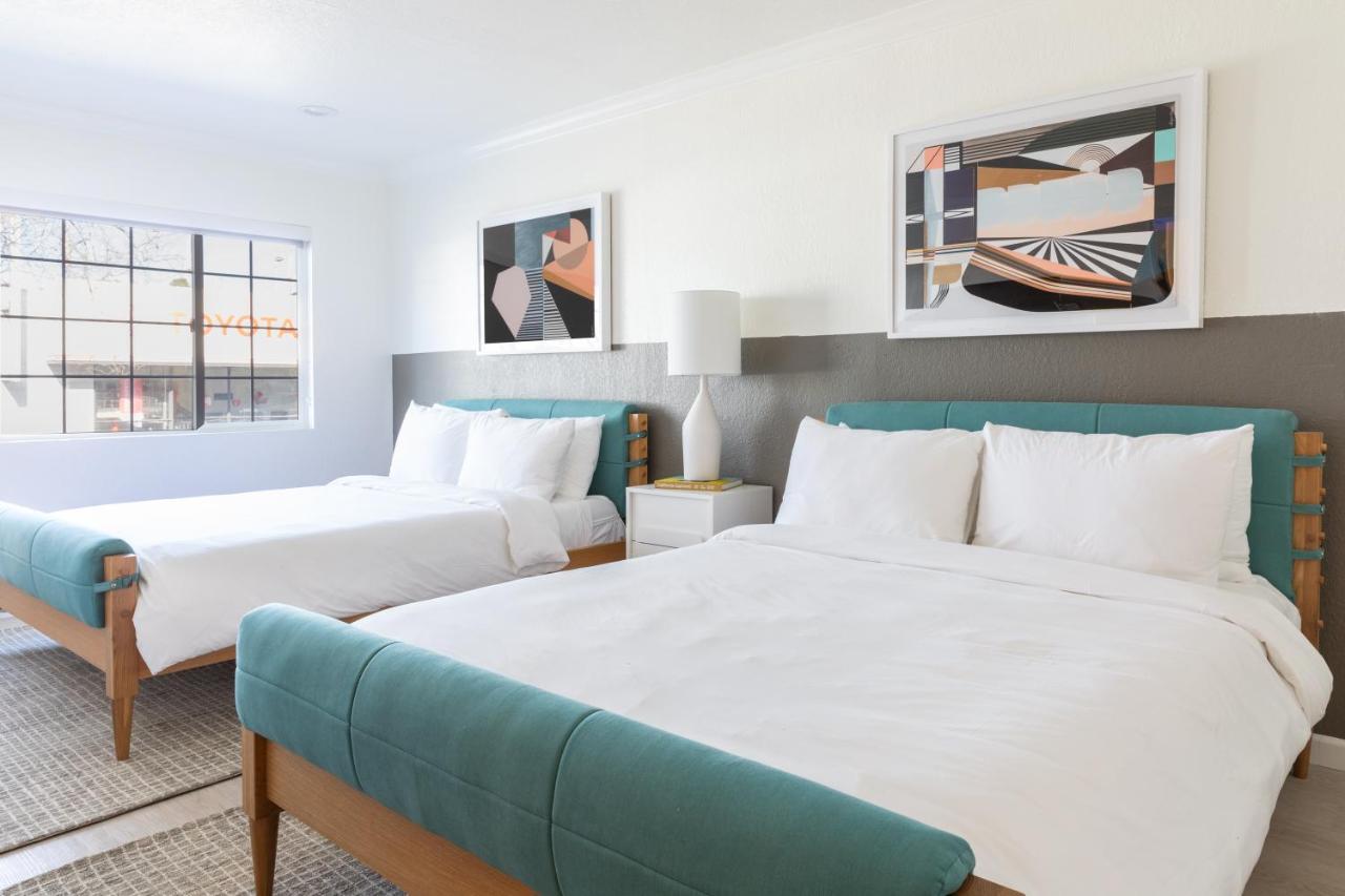 Signature Inn Oakland Zewnętrze zdjęcie