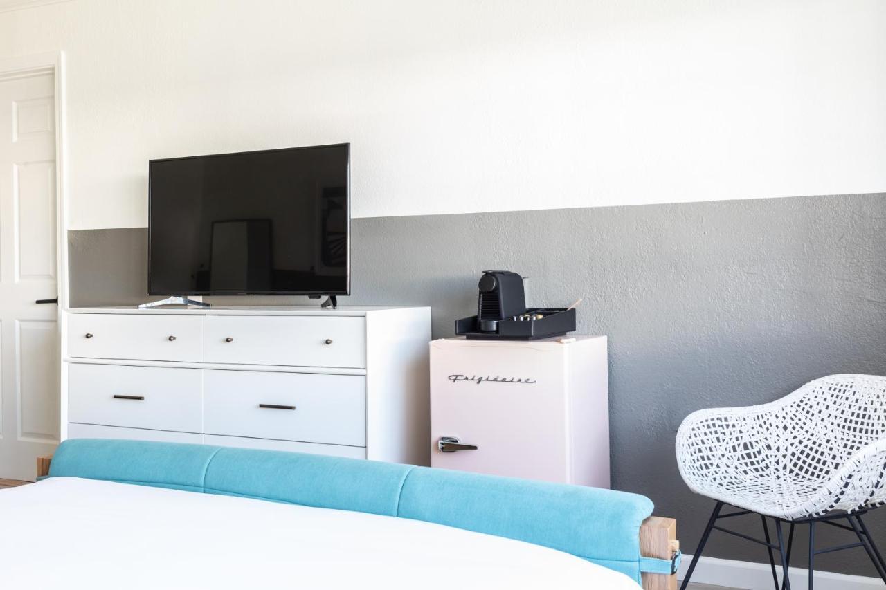 Signature Inn Oakland Zewnętrze zdjęcie
